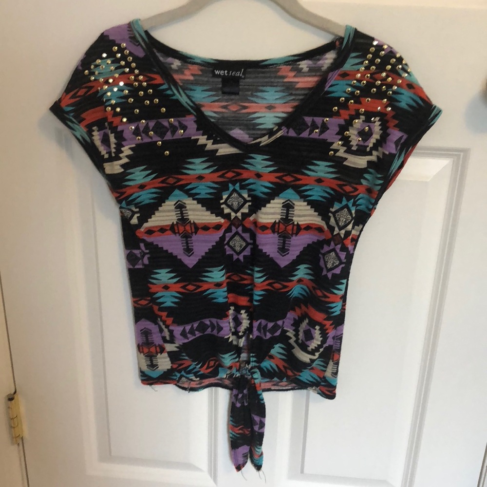 T-shirt